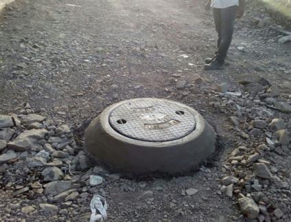 20180508-_Fixing_of_manhole_Cover_Baner.jpg